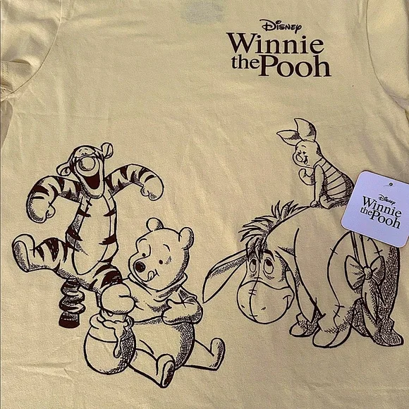 NWT Disney Winnie the Pooh Graphic Tee –  Yellow with Characters Junior Medium - Picture 8 of 9